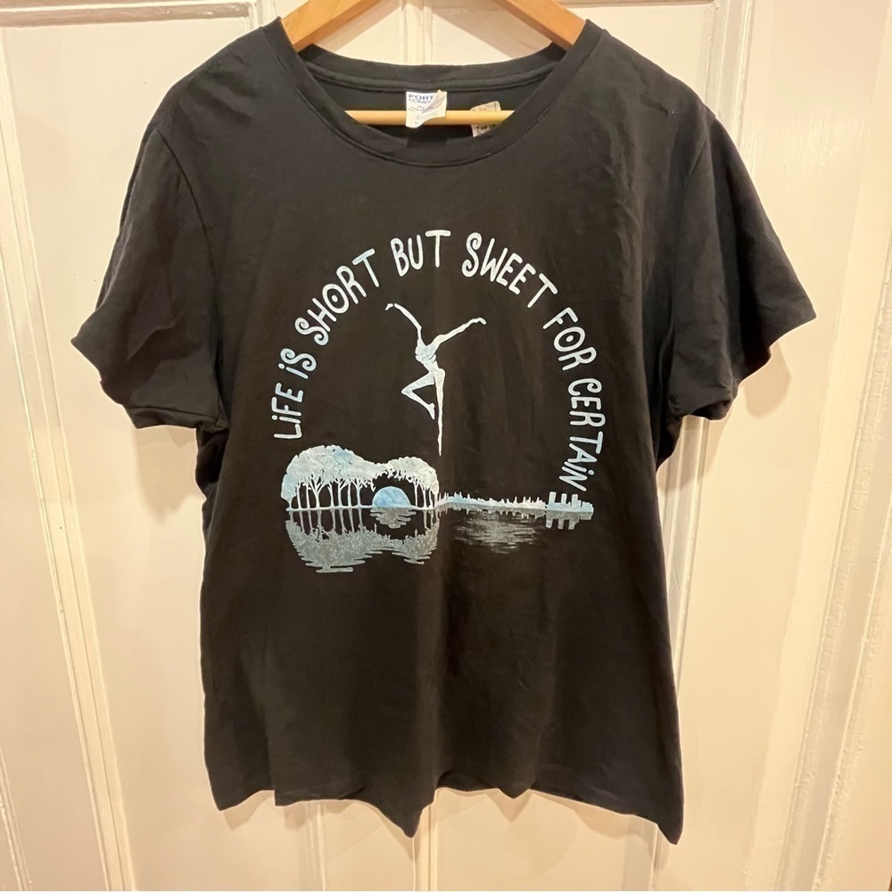 Great reflective guitar T-shirt, water, reflect, trees unisex